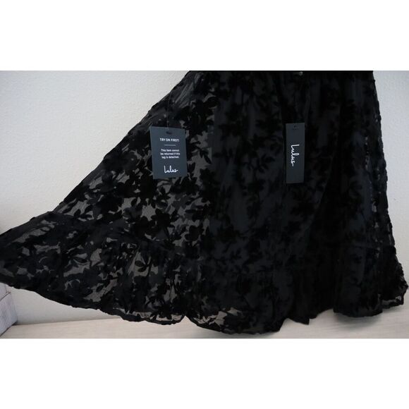 Lulus Women's Sz Small Romantic Instinct Black Burnout Velvet Mini Dress - Picture 8 of 12